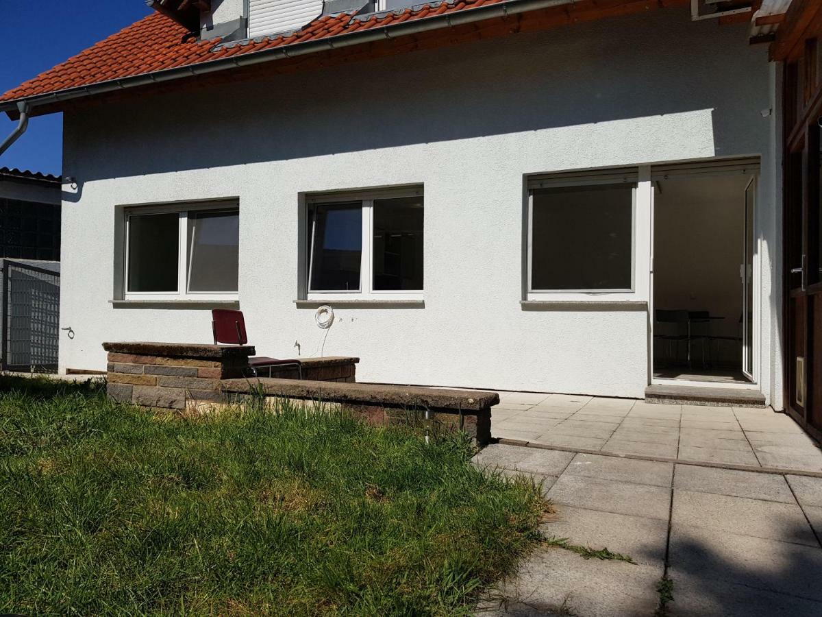 Отель Monteurzimmer Obersulm Экстерьер фото